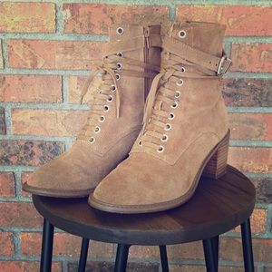 UO - Urban Outfitters Suede lace up Boots